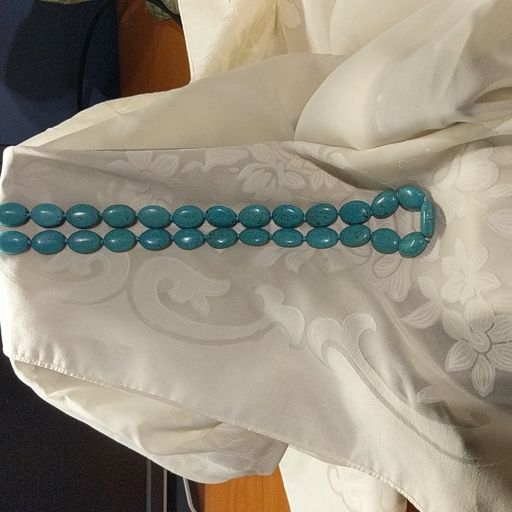 Howlite Semi Precious Mineral Stone Necklace